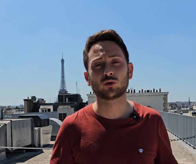 Les enfants subissent la chaleur et les politiques de droite
